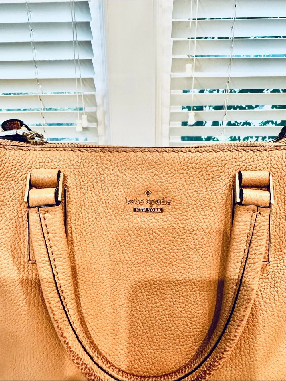 Kate Spade ♠️ Pebbled Tan Satchel👜 with Tassel, and gold details